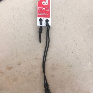 Croakies eyewear retainer